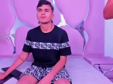 Photos of explosivecoupleasm from Chaturbate is Freechat