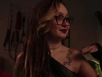 Photos of koracrosbie from Chaturbate is Freechat