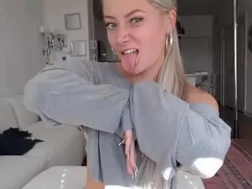 Photos of lilyyymonroee from Chaturbate is Freechat