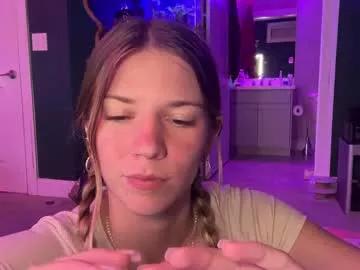 Photos of oliviahansleyy from Chaturbate is Freechat
