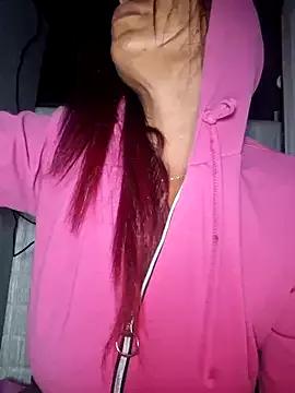 Photos of allyson22andy from StripChat is Freechat