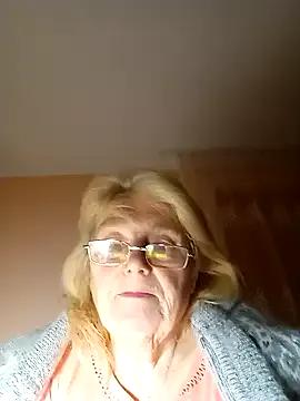 Photos of AmyLove353 from StripChat is Private