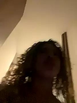 Photos of Brunettexio from StripChat is Freechat