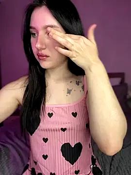 Photos of Cuddlies_Lili from StripChat is Freechat