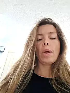 Photos of karina_warthon from StripChat is Freechat