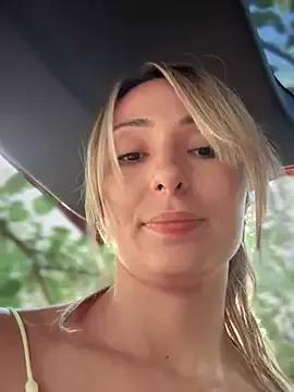 Photos of LetsFunKARINA from StripChat is Private