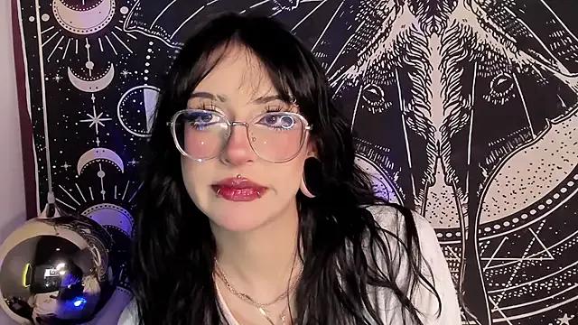 Photos of Lilith_crow from StripChat is Private