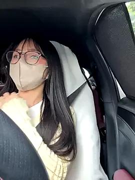Photos of Linh_2004 from StripChat is Freechat