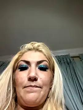 Photos of LittleMissEeve from StripChat is Freechat