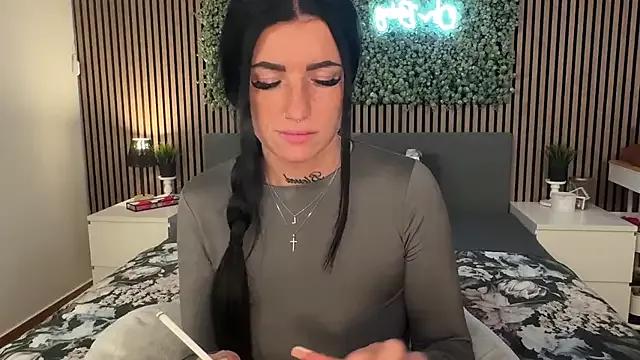 Photos of LizaRoxx from StripChat is Freechat