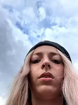 Photos of LoraaDoll from StripChat is Freechat