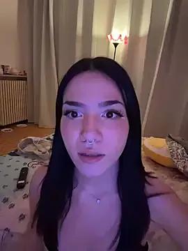 Photos of ShannonShanny from StripChat is Freechat