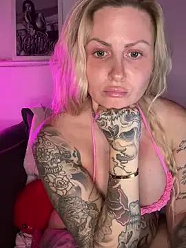 Photos of Sophi_Spice from StripChat is Freechat