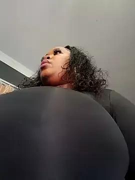 Photos of SWEETDOLLY29XX from StripChat is Freechat