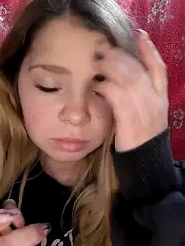 Photos of Zuli_Kiska from StripChat is Freechat